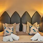 Finest Retreats - Towan House